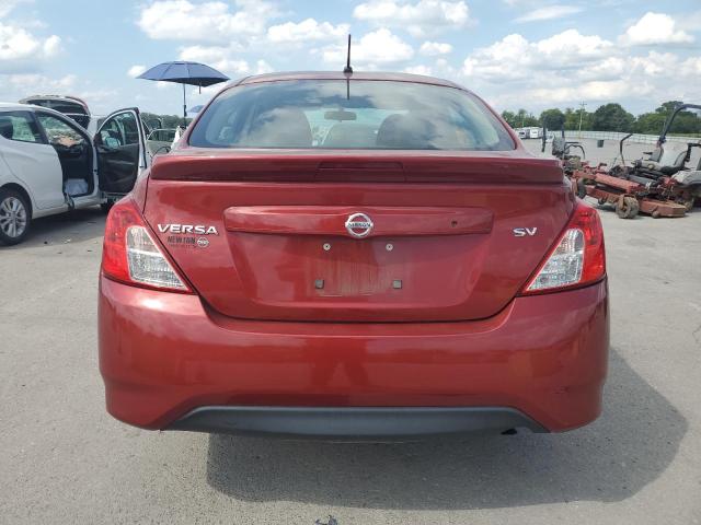 3N1CN7AP3JL868617 - 2018 NISSAN VERSA S Rot Foto 6