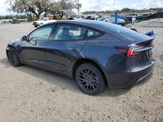 5YJ3E1EAXSF029757 - 2025 TESLA MODEL 3 GRAY photo 2
