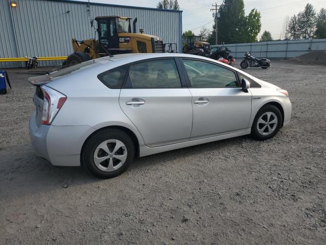 JTDKN3DU4C0336876 - 2012 TOYOTA PRIUS SILVER photo 3