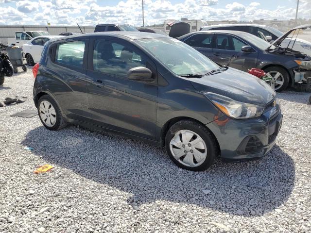 KL8CB6SA4HC792608 - 2017 CHEVROLET SPARK LS ნაცრისფერი ფოტო 4