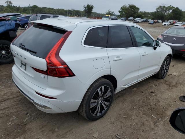 YV4BR0DL0N1977575 - 2022 VOLVO XC60 T8 RECHARGE INSCRIPTION WHITE photo 3