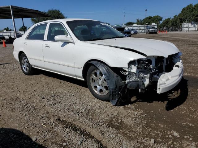 1YVGF22C025303666 - 2002 MAZDA 626 LX WHITE photo 4