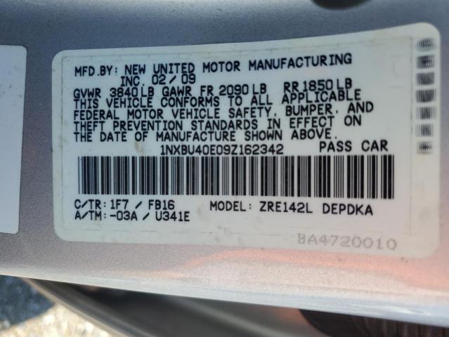 1NXBU40E09Z162342 - 2009 TOYOTA COROLLA BASE ვერცხლისფერი ფოტო 12