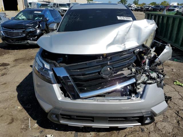 5N1DR3CD1NC249299 - 2022 NISSAN PATHFINDER SL SILVER photo 5