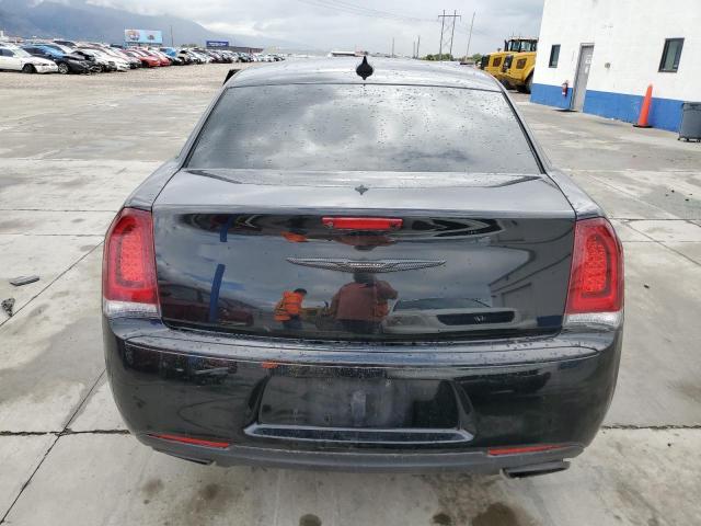 2C3CCAGG5KH586257 - 2019 CHRYSLER 300 S BLACK photo 6