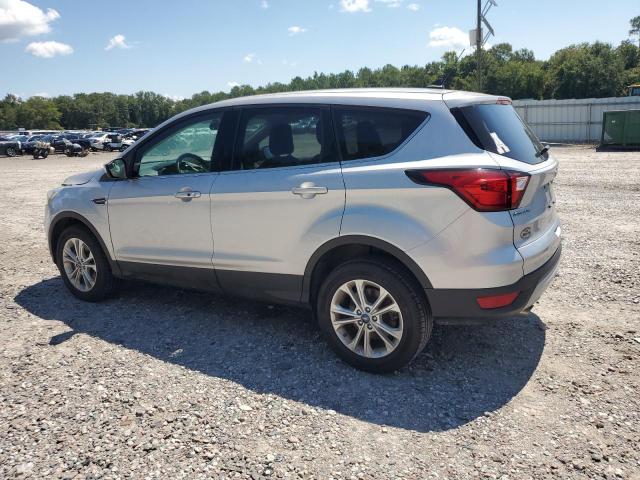 1FMCU9GD2KUA38108 - 2019 FORD ESCAPE SE Күміс фото 2