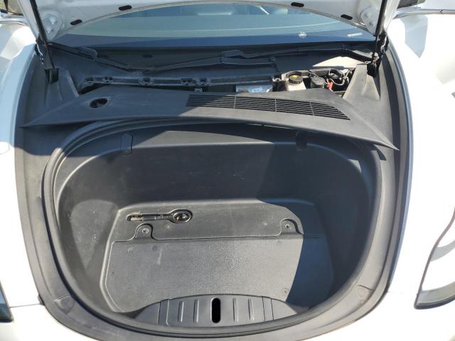 5YJ3E1EA6LF590748 - 2020 TESLA MODEL 3 白色 照片 12