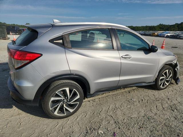 3CZRU6H17KG716527 - 2019 HONDA HR-V SPORT 灰色 照片 3