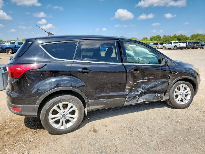 1FMCU9GD4KUA22332 - 2019 FORD ESCAPE SE შავი ფოტო 3