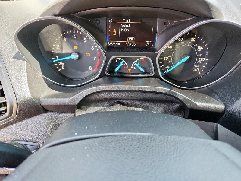 1FMCU9GD4KUA22332 - 2019 FORD ESCAPE SE შავი ფოტო 9