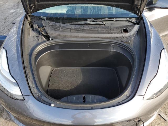 5YJ3E1EA3JF102126 - 2018 TESLA MODEL 3 GRAY photo 11