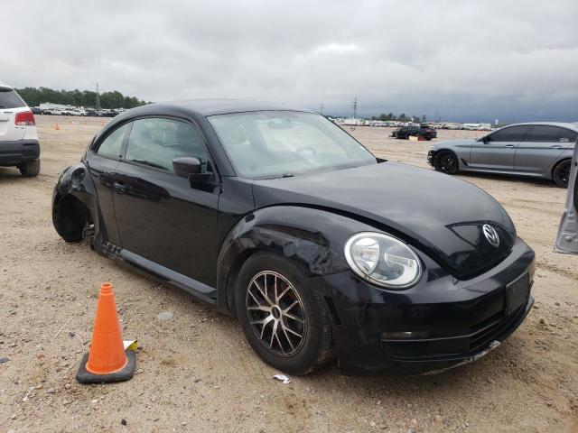 3VWFP7AT8CM645257 - 2012 VOLKSWAGEN BEETLE BLACK photo 4