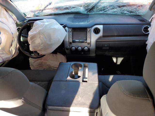 5TFUY5F15JX727747 - 2018 TOYOTA TUNDRA DOUBLE CAB SR/SR5 ORANGE photo 8