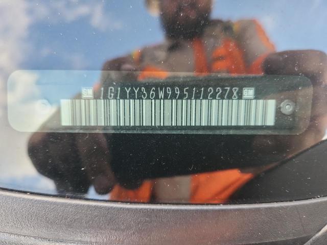 1G1YY36W995112278 - 2009 CHEVROLET CORVETTE SILVER photo 13