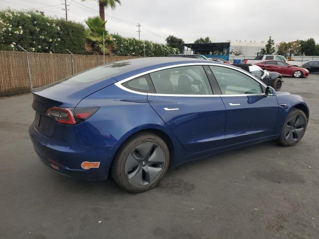 5YJ3E1EA1KF396711 - 2019 TESLA MODEL 3 BLUE photo 3