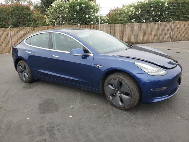 5YJ3E1EA1KF396711 - 2019 TESLA MODEL 3 BLUE photo 4