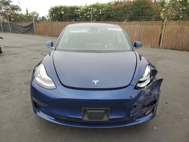5YJ3E1EA1KF396711 - 2019 TESLA MODEL 3 BLUE photo 5