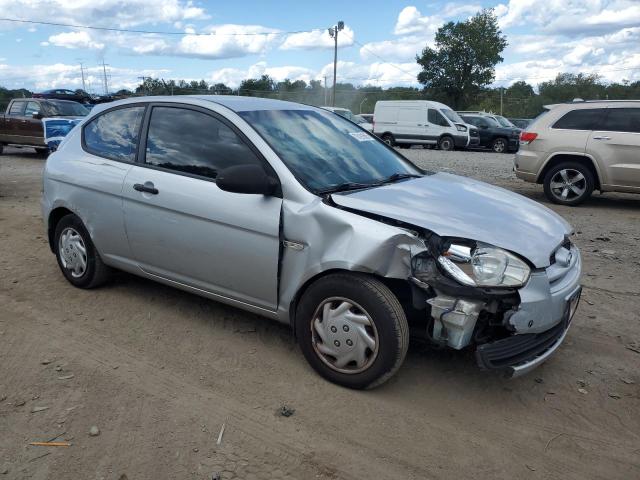 KMHCM36C08U059456 - 2008 HYUNDAI ACCENT GS SILVER photo 4