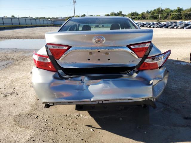 4T1BF1FK0HU390006 - 2017 TOYOTA CAMRY LE SILVER photo 6