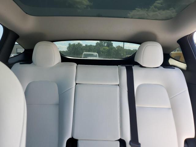 7SAYGDEF1NF530783 - 2022 TESLA MODEL Y GRAY photo 10