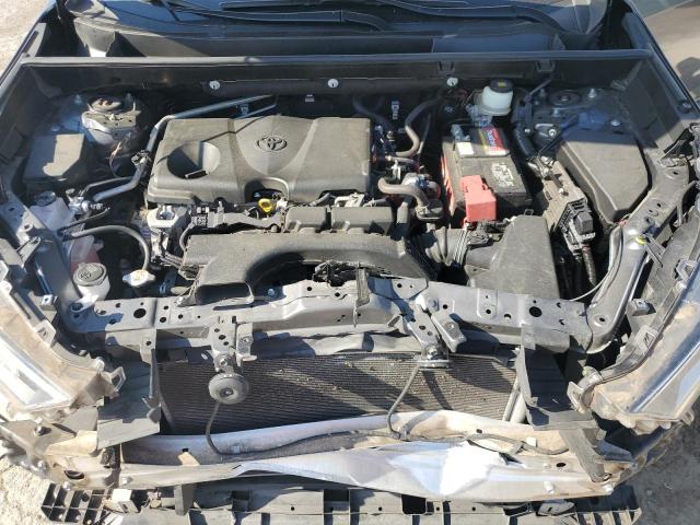 JTMW1RFV3KD033066 - 2019 TOYOTA RAV4 XLE SILVER photo 11