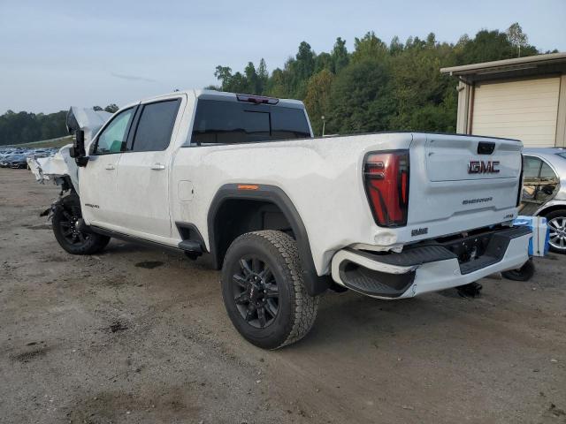 1GT49PEY1RF160915 - 2024 GMC SIERRA K2500 AT4 WHITE photo 2