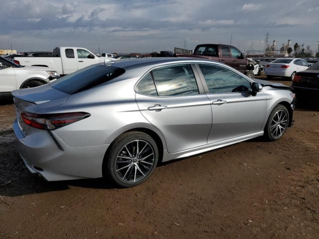 4T1G11AK5PU728591 - 2023 TOYOTA CAMRY SE NIGHT SHADE SILVER photo 3