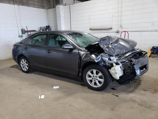 4T4BF3EK5BR129125 - 2011 TOYOTA CAMRY BASE Grau Foto 4