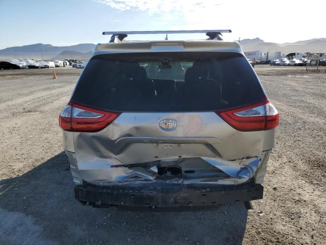 5TDKZ3DC4KS011572 - 2019 TOYOTA SIENNA LE SILVER photo 6