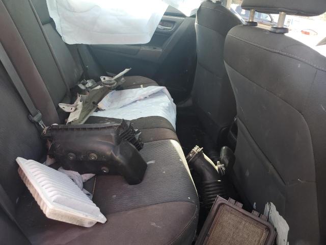 5YFBURHE1JP743615 - 2018 TOYOTA COROLLA L WHITE photo 10