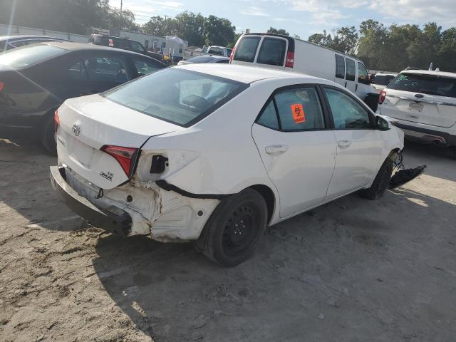 5YFBURHE1JP743615 - 2018 TOYOTA COROLLA L WHITE photo 3