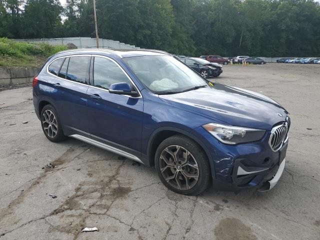WBXJG9C01L5P51067 - 2020 BMW X1 XDRIVE28I BLUE photo 4