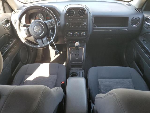 1J4NF1GB3BD129244 - 2011 JEP PATRIOT SPORT SILVER photo 8