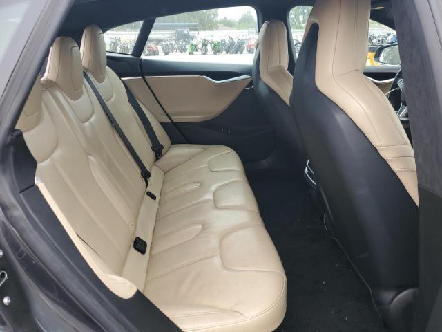 5YJSA1E29GF152201 - 2016 TESLA MODEL S ნაცრისფერი ფოტო 10