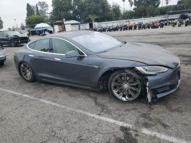 5YJSA1E29GF152201 - 2016 TESLA MODEL S ნაცრისფერი ფოტო 4