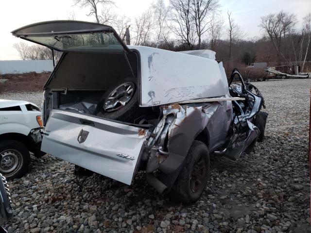 3C6UR5DL8GG151755 - 2016 RAM 2500 SLT 银色 照片 3