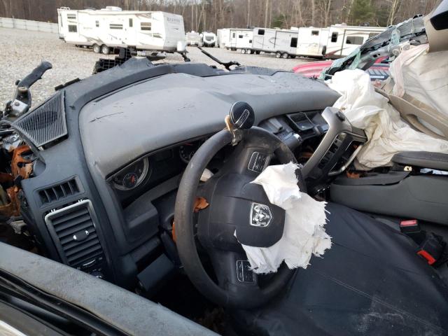 3C6UR5DL8GG151755 - 2016 RAM 2500 SLT 银色 照片 8