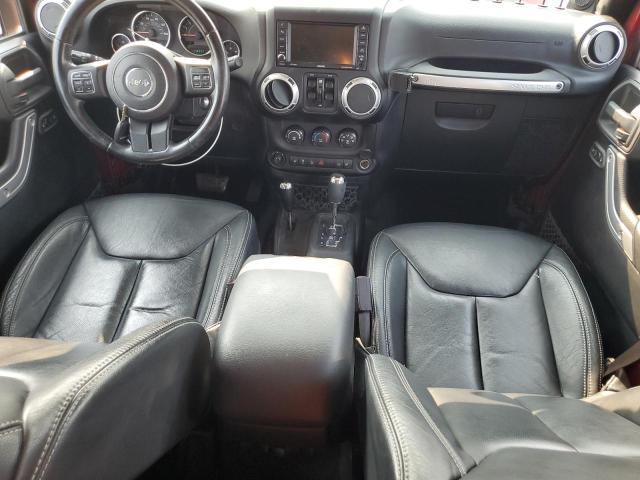 1C4BJWEGXDL588556 - 2013 JEEP WRANGLER U SAHARA BURGUNDY photo 8