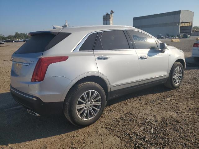 1GYKNDRSXHZ116359 - 2017 CADILLAC XT5 LUXURY SILVER photo 3