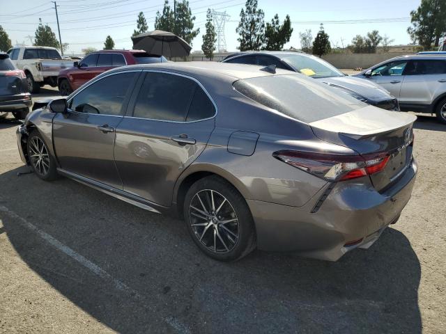 4T1T11AKXRU892839 - 2024 TOYOTA CAMRY SE NIGHT SHADE CHARCOAL photo 2