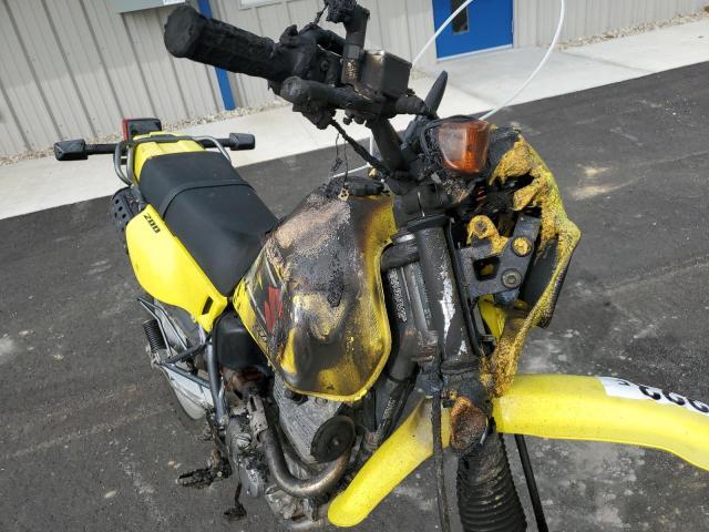 JS1SH42A022100986 - 2002 SUZUKI DR200 SET YELLOW photo 9