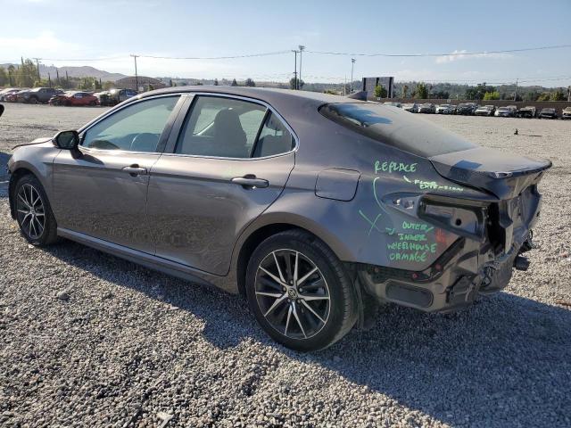 4T1G11AK0RU886842 - 2024 TOYOTA CAMRY SE NIGHT SHADE CHARCOAL photo 2