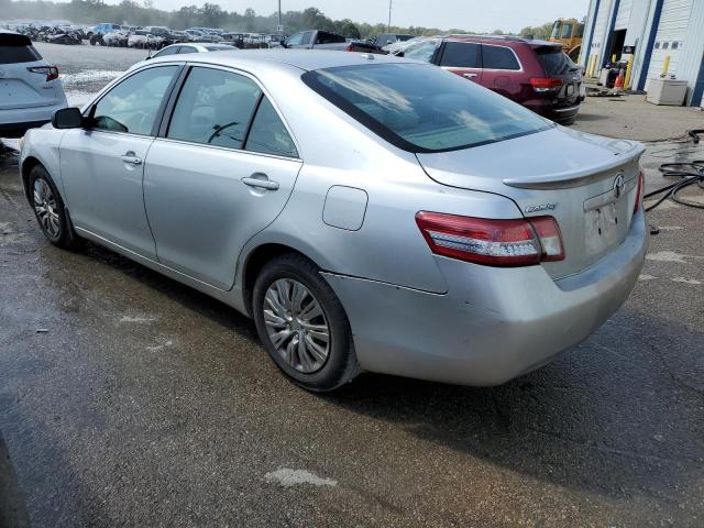 4T4BF3EK8AR001587 - 2010 TOYOTA CAMRY BASE SILVER photo 2