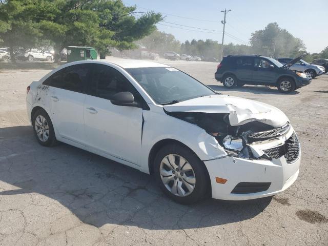 1G1PA5SHXD7253957 - 2013 CHEVROLET CRUZE LS WHITE photo 4