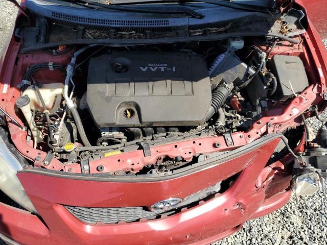 1NXBU4EE5AZ276219 - 2010 TOYOTA COROLLA BASE RED photo 11