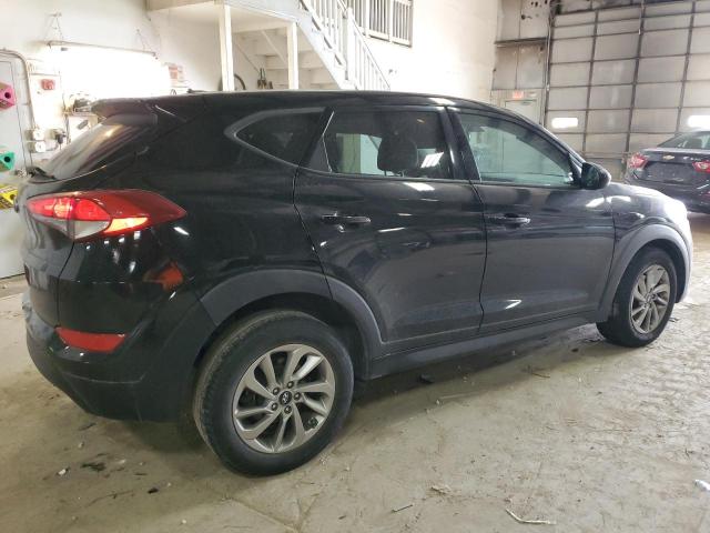 KM8J23A49HU367464 - 2017 HYUNDAI TUCSON SE BLACK photo 3