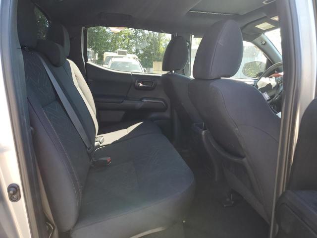 5TFAZ5CN3HX039411 - 2017 TOYOTA TACOMA DOUBLE CAB ნაცრისფერი ფოტო 10