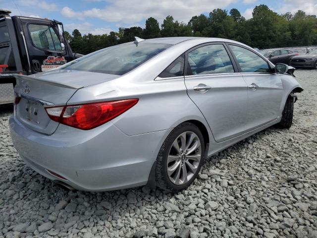 5NPEC4AC2CH494852 - 2012 HYUNDAI SONATA SE Gümüş foto 3