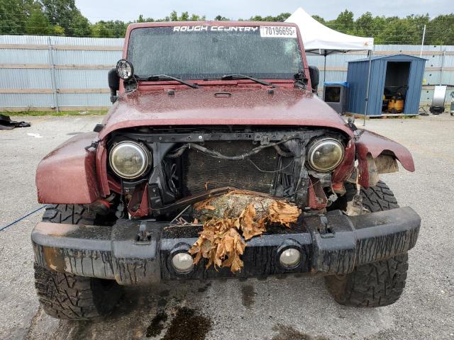 1J4BA5H13AL146239 - 2010 JEEP WRANGLER UNLIMITED SAHARA MAROON photo 5