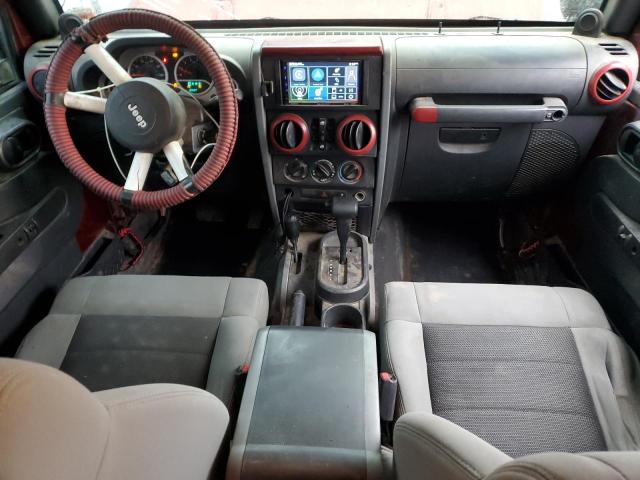 1J4BA5H13AL146239 - 2010 JEEP WRANGLER UNLIMITED SAHARA MAROON photo 8